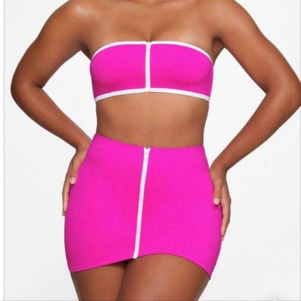 SKIMS Swim Sporty Zipper Mini Skirt